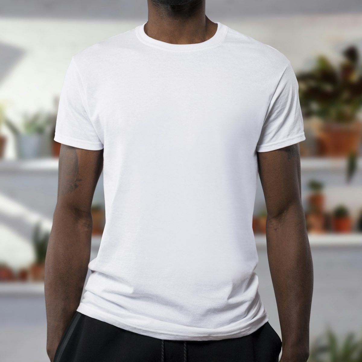 Solomonhume Men's Classic Crew Neck T-Shirt — Soft Cotton Everyday Tee
